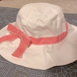 Classic White Sun Hat w/ Pink Bow Girls’ 4/5 Size